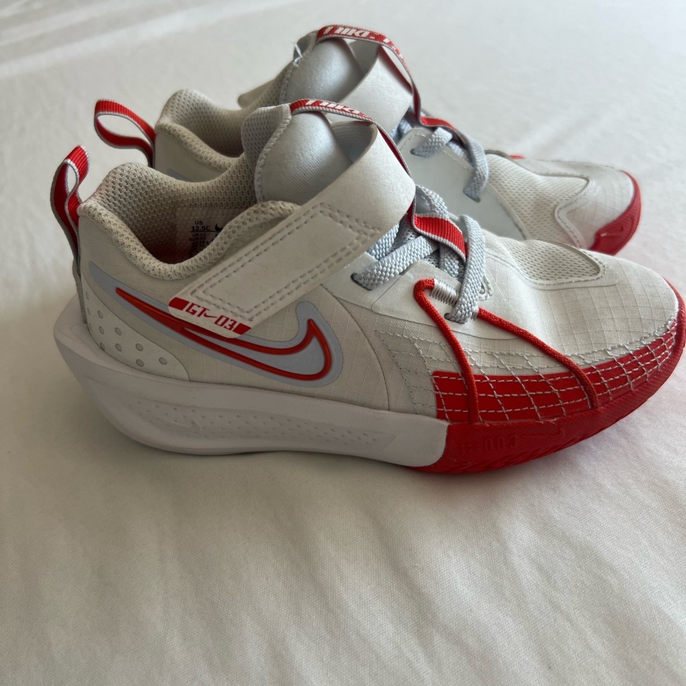 Kids Nike gt cut 03